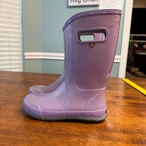 Bogs Kids Lavender Rain Boots size 5 youth